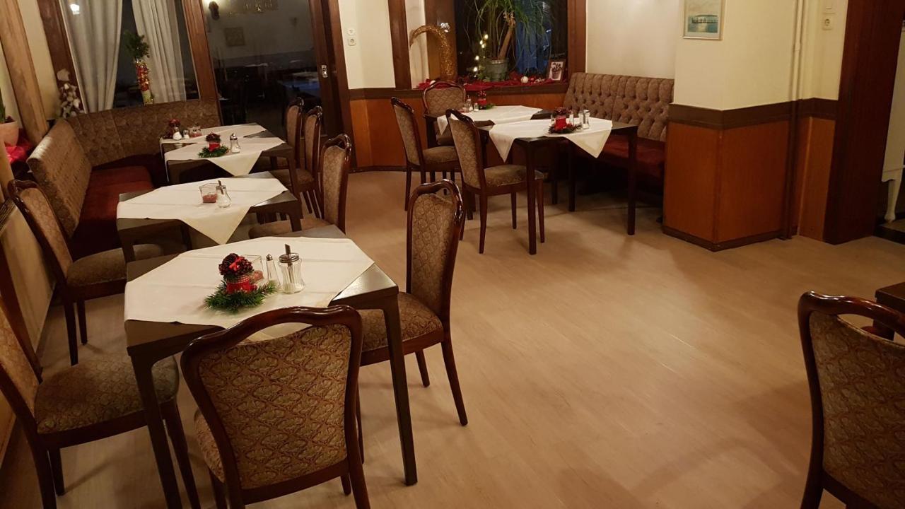 Hotel Cafe Meynen باد موندر ام ديسته المظهر الخارجي الصورة